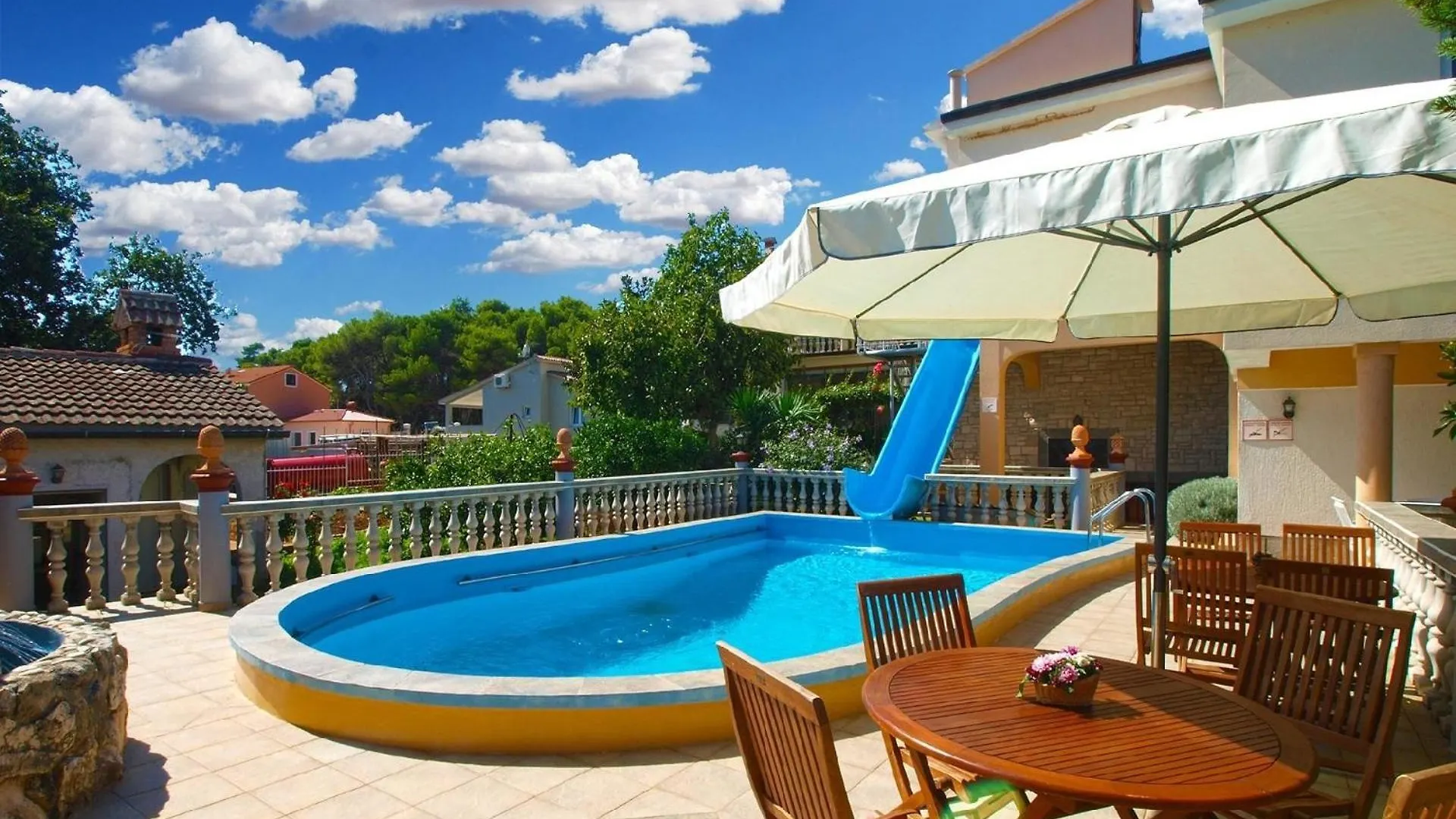 Apartment Ferienwohnung Fuer 4 Personen Ca 45 Qm In Liznjan, Istrien Suedkueste Von Istrien Croatia