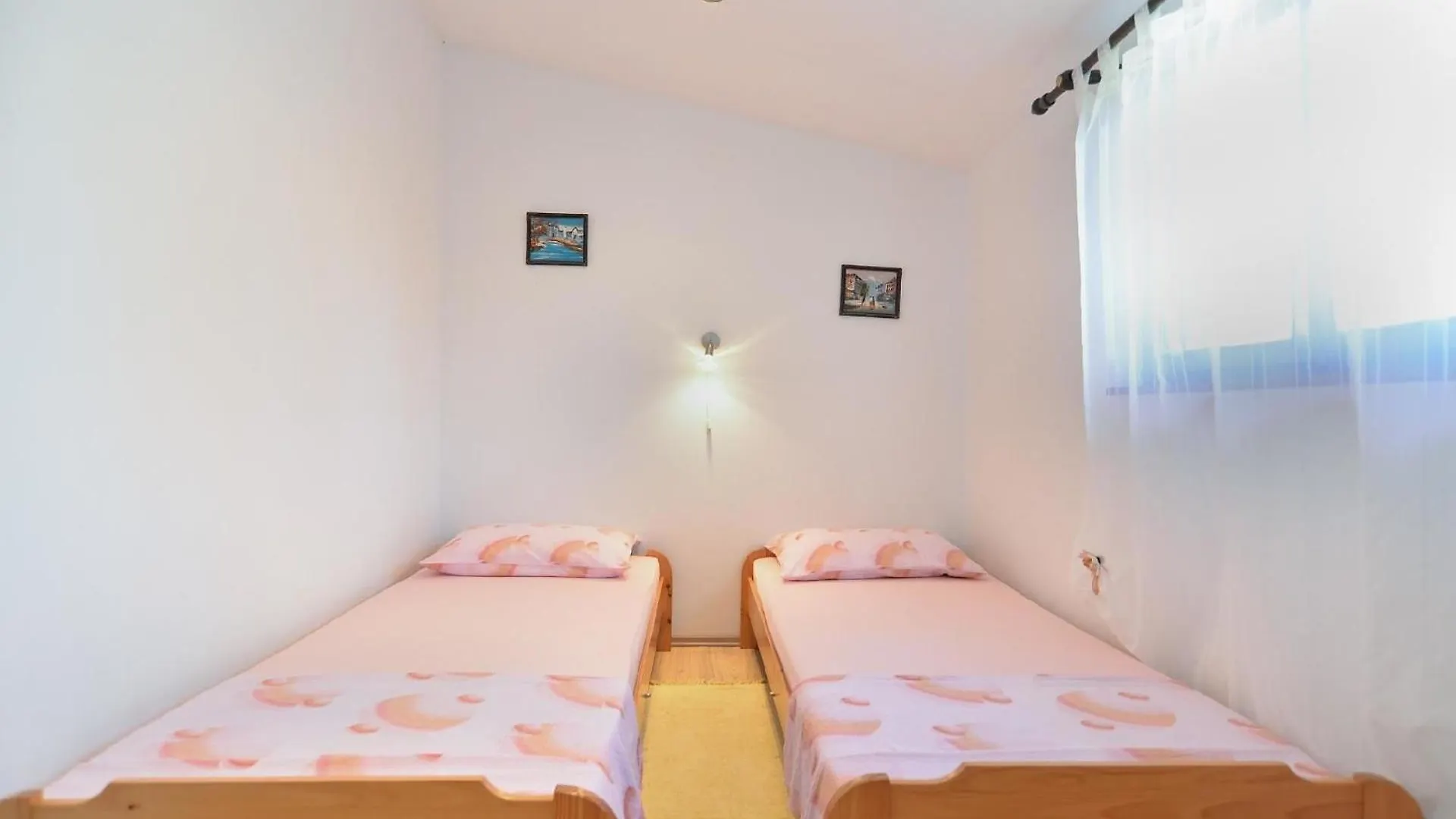 Ferienwohnung Fuer 4 Personen Ca 45 Qm In Liznjan, Istrien Suedkueste Von Istrien Apartment